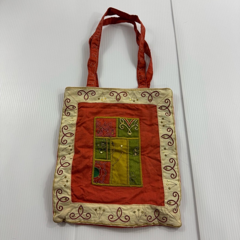 47. Women’s Gioe Artisan Embroidered Tote Bag - Orange and Green